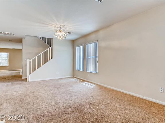 5th image of 107 Country Greens Ave