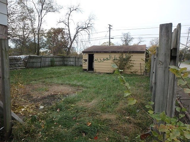 2nd image of 14800 Seeley Ave
