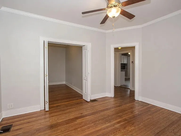 603 E Barbee Ave — Photo 3