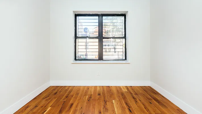 Rented by Nooklyn NYC LLC | media 19