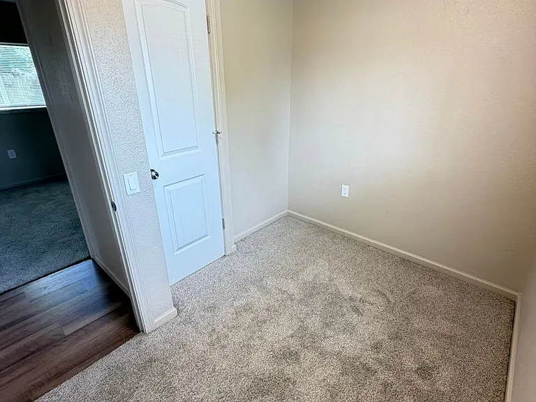 254 Taylor St — Photo 10