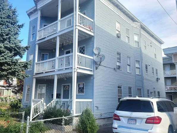 461 Prospect St, Methuen, MA 01844