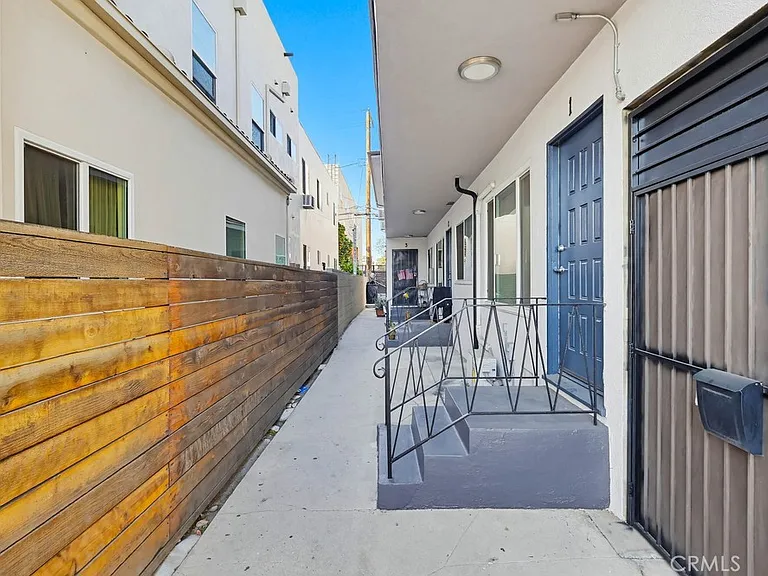 6065 Pickford Pl #1 — Photo 24