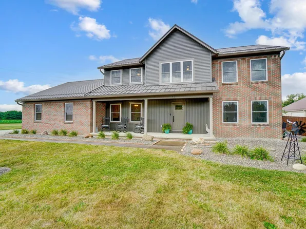 921 Pleasantville Rd NW, Baltimore, OH 43105