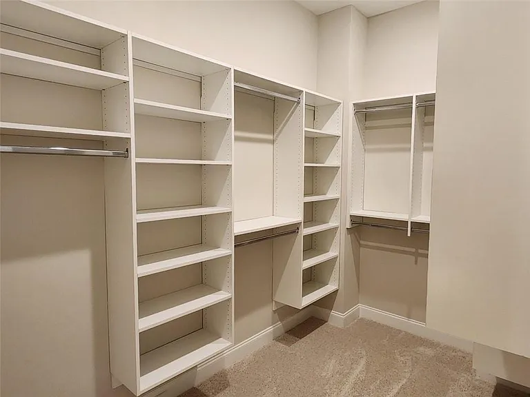 633 Stickley Oak Way — Photo 34