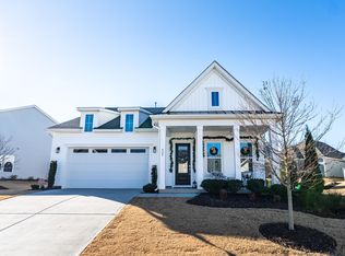 425 Warm Wind Dr, Clayton, NC 27527
