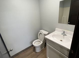 809 E 7th St APT 7, South Sioux City, NE 68776