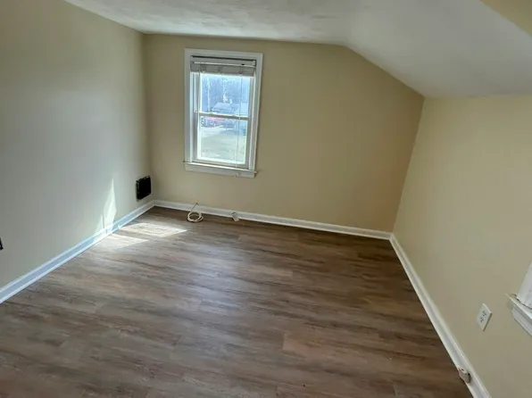 7781 Rauschelbach St #7781, Utica, MI 48317