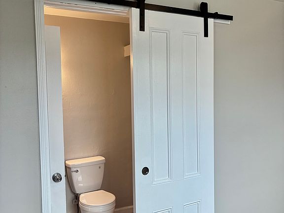 5th image of 2985 E St APT 4