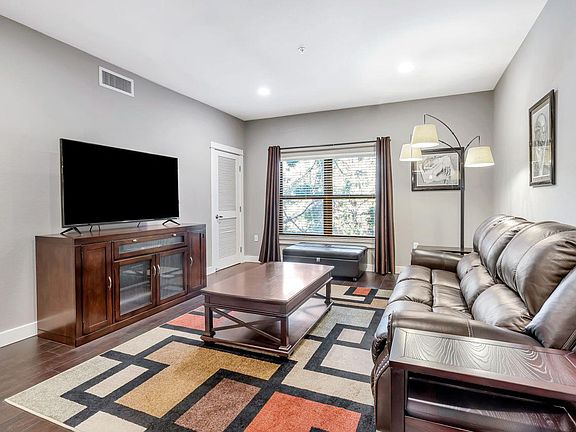 3rd image of 125 Patterson St Unit 206