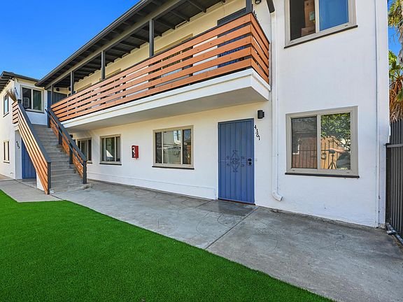 3rd image of 4361 Altadena Ave
