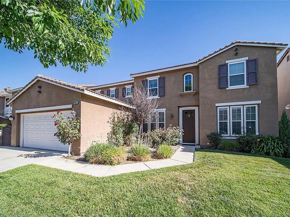 1st image of 14070 Mosswood Ct