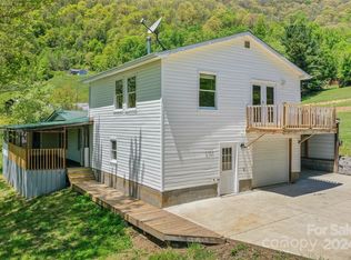 2183 Worley Cove Rd, Canton, NC 28716