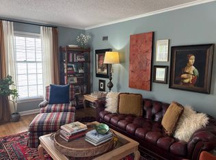 5217 Sycamore Dr, Roeland Park, KS 66205