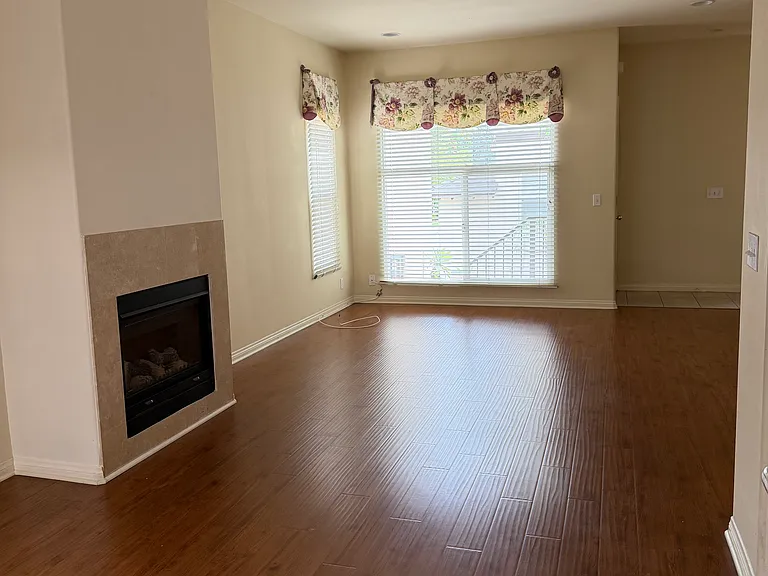 77 S Sierra Madre Blvd #10 — Photo 5