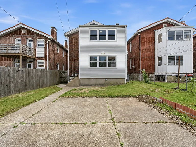 5055 Lindenwood Ave #1F — Photo 31
