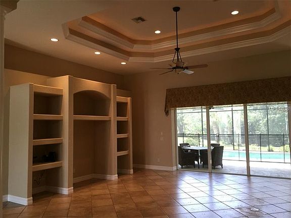 5th image of 4681 Fernway Dr