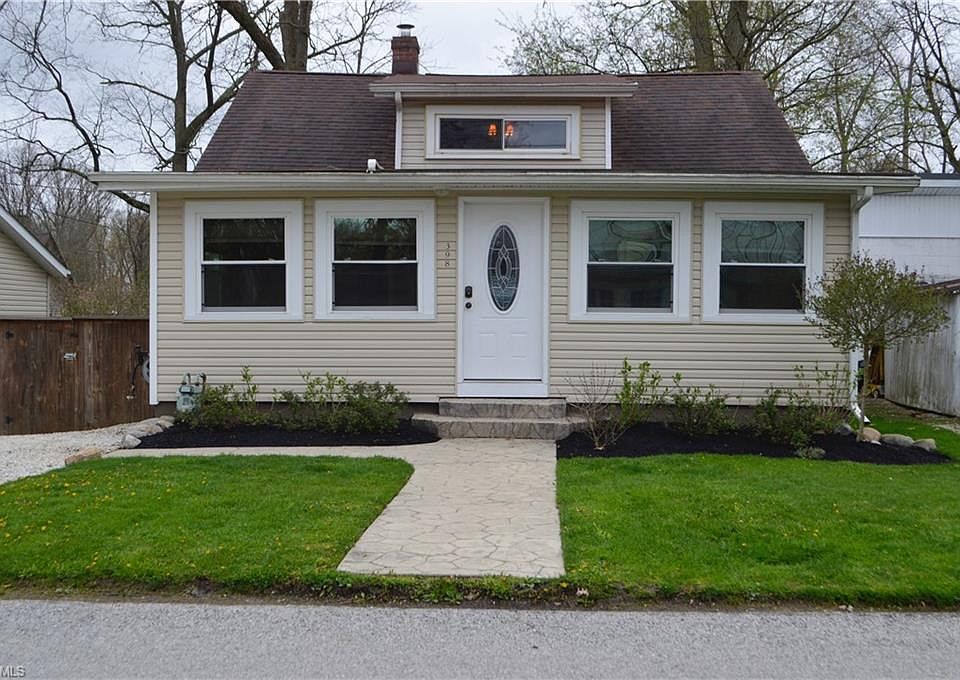 1st image of 398 Dawnshire Dr
