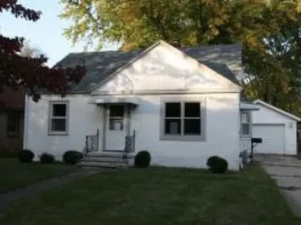 1445 Garland St, Green Bay, WI 54301