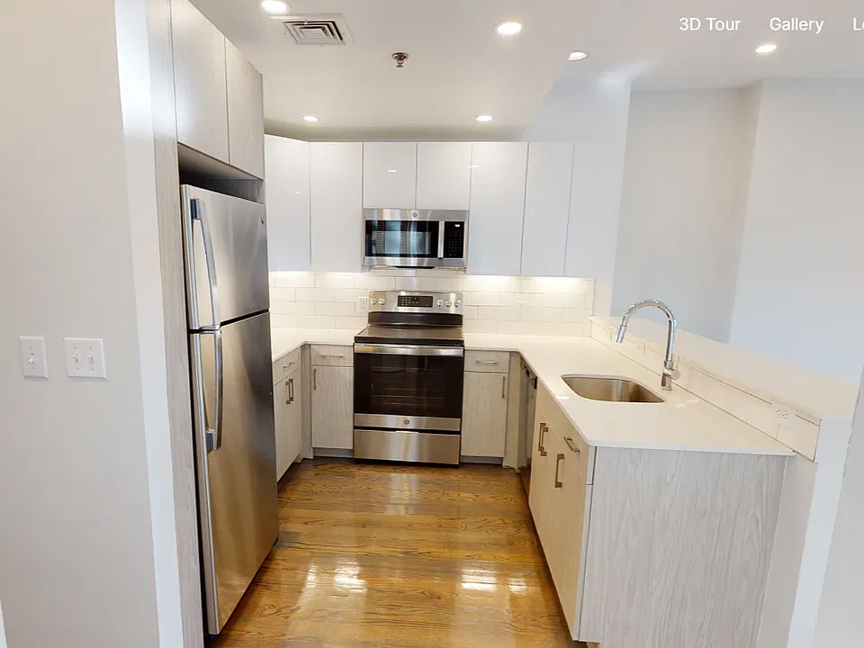1408 Beacon St #2