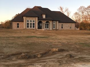 135 Sutter Dr, Terry, MS 39170