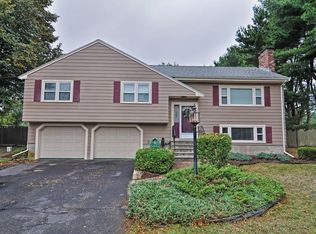 153 Fisher St, Walpole, MA 02081