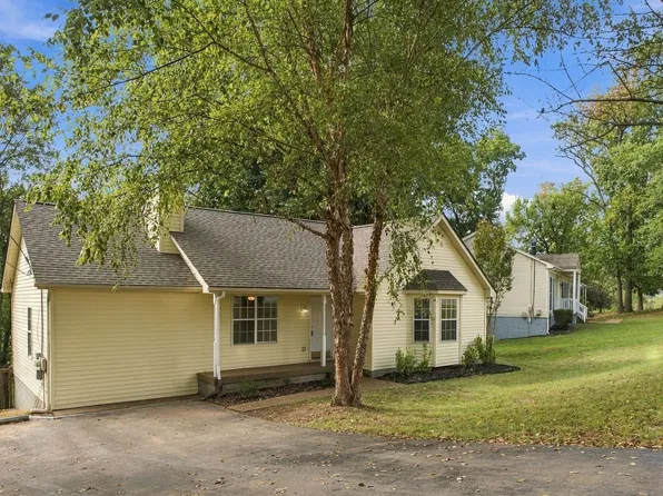 311 Sunrise Cir, Mount Juliet, TN 37122