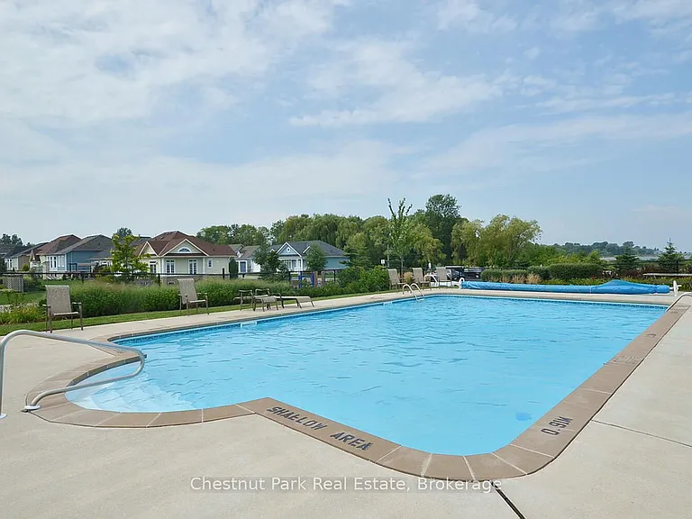 38 Clubhouse Dr — Photo 46
