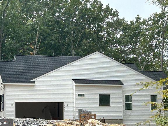 5th image of 3417 Aquia Dr