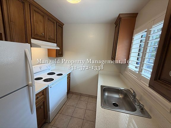 3rd image of 871 Alice St APT 2