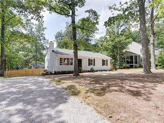 3rd image of 8407 Weldon Dr