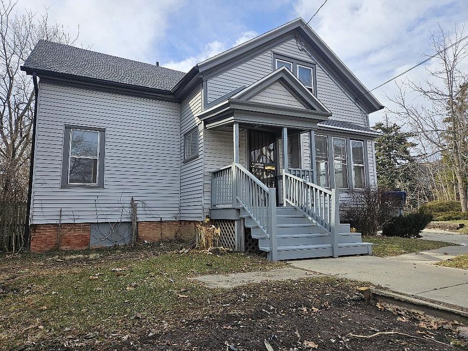 1st image of 3147 North Julia STREET