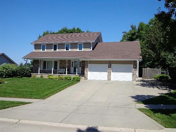 2nd image of 7608 Grand Oaks Cir
