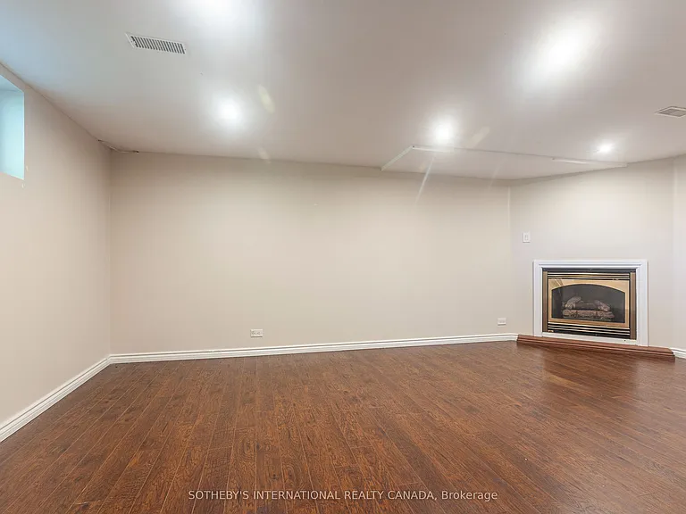 1461 Moss Glen Rd — Photo 32