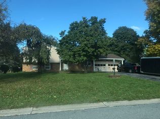 412 Tara Ln, Webster, NY 14580