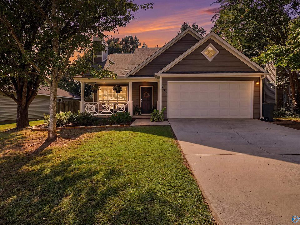 1st image of 221 Postwood Ct