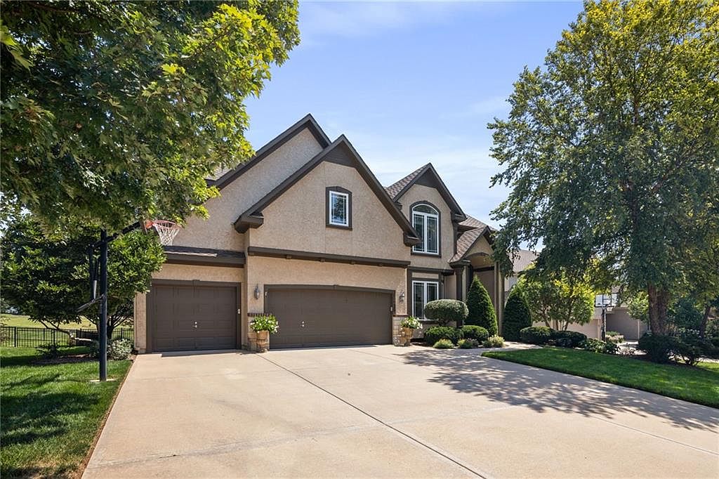 11225 S Lewis Dr, Olathe, KS 66061 MLS 2450263 Zillow