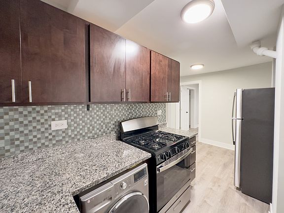 5th image of 4427 N Wolcott Ave #I