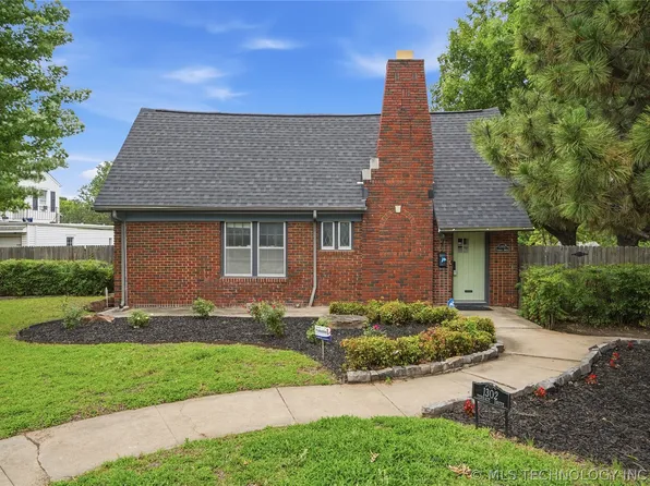 1302 S Terrace Dr E, Tulsa, OK 74104