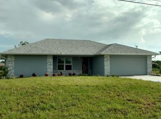 5322 Beauty St, Lehigh Acres, FL 33971