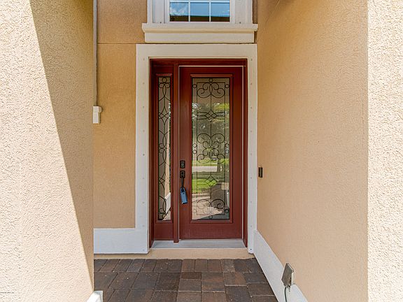 4th image of 36 Marco Island Way