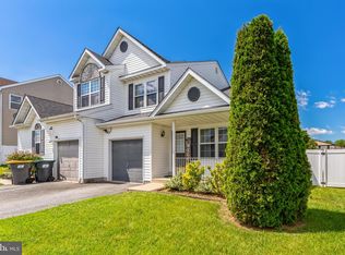 304 Paddington Dr, Bear, DE 19701