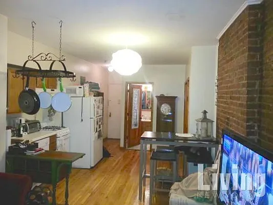 Rented by Living New York | media 15