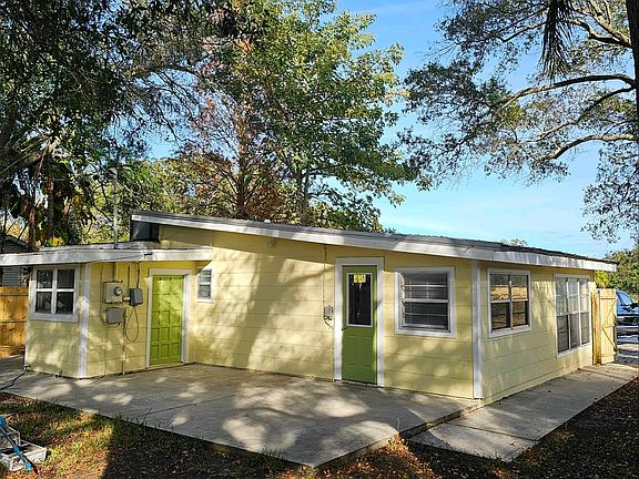 2nd image of 2922 Shore Dr