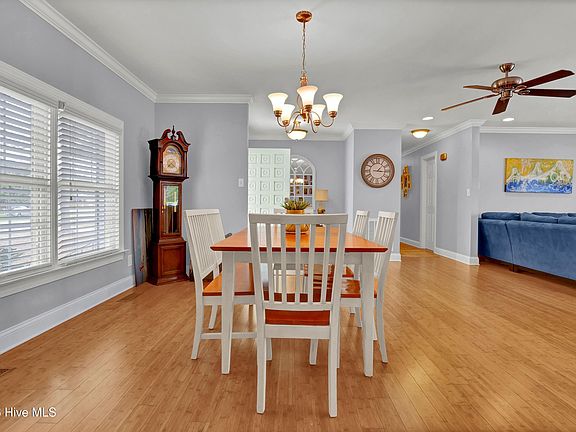 5th image of 110 Tanbridge Road