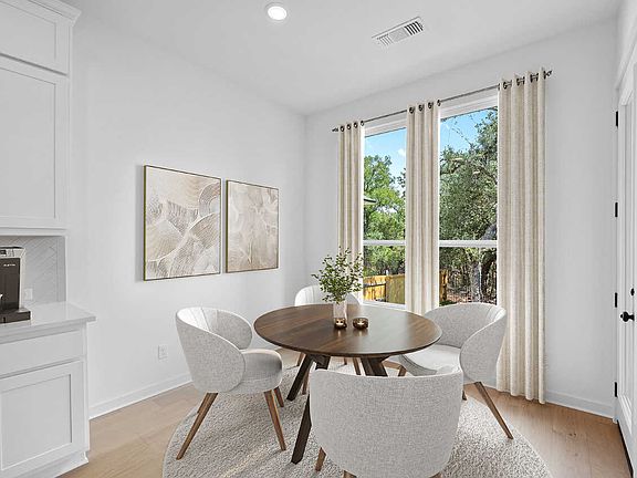 Breakfast Nook