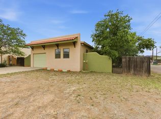 409 N 9th St, Alpine, TX 79830