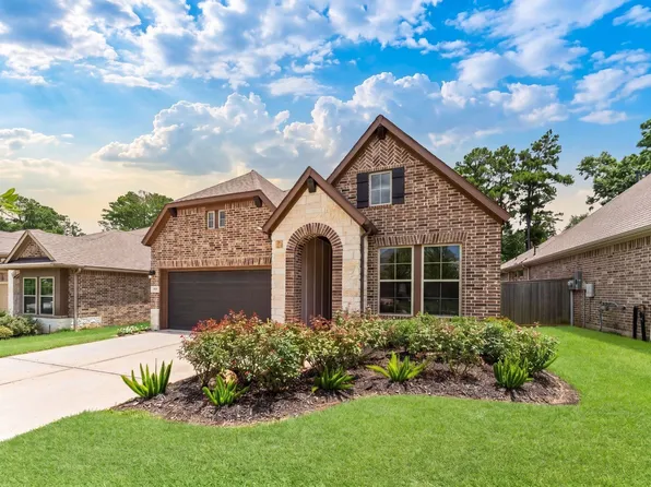 128 Winged Elm Ct, Willis, TX 77318