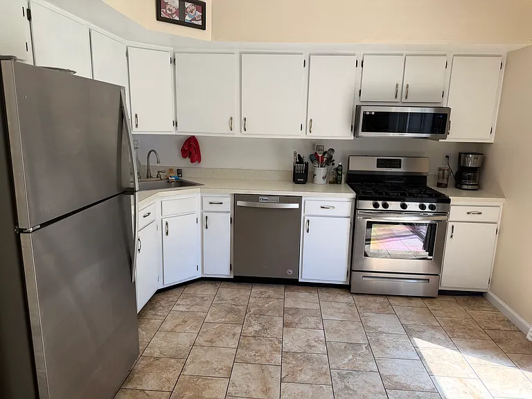 149 Shoreline Dr — Photo 8