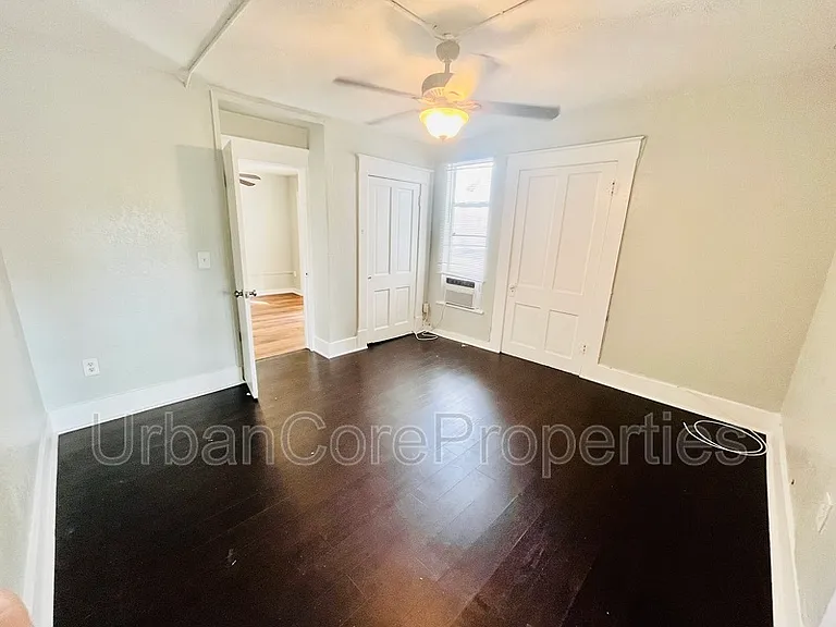 417 4th St N #202 — Photo 9